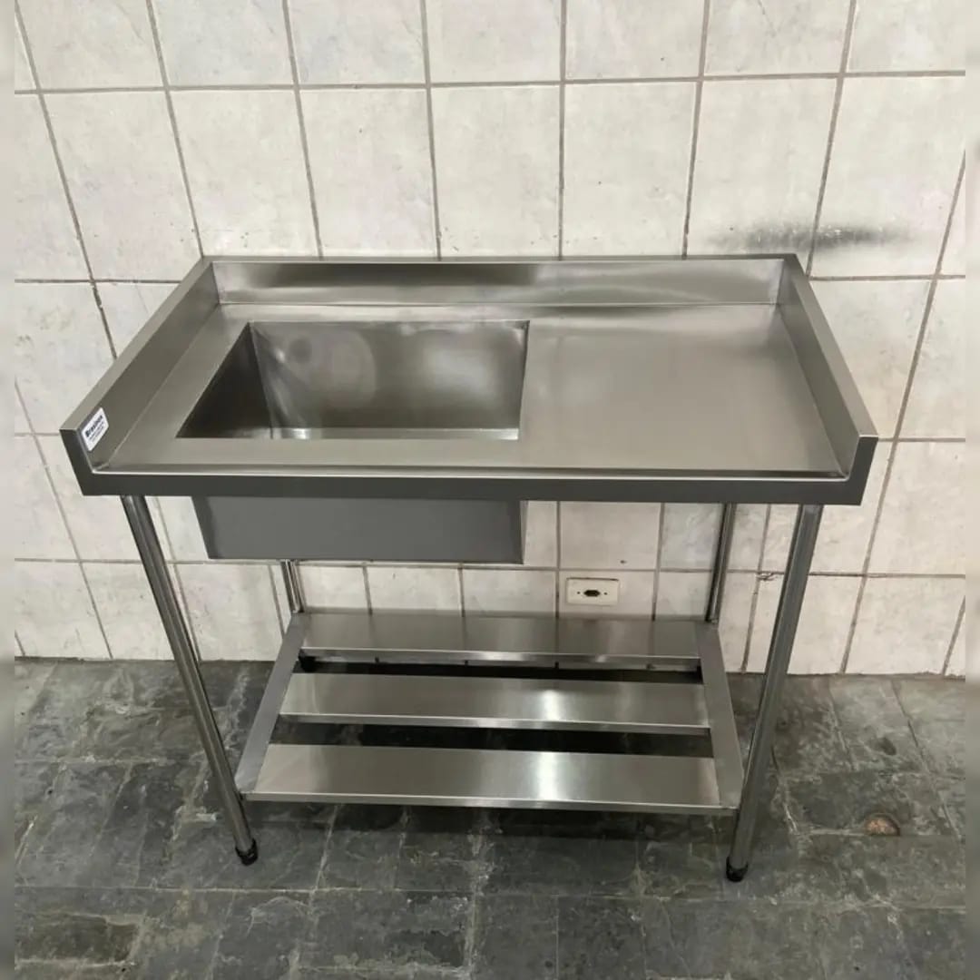 Bancada de inox para laboratório